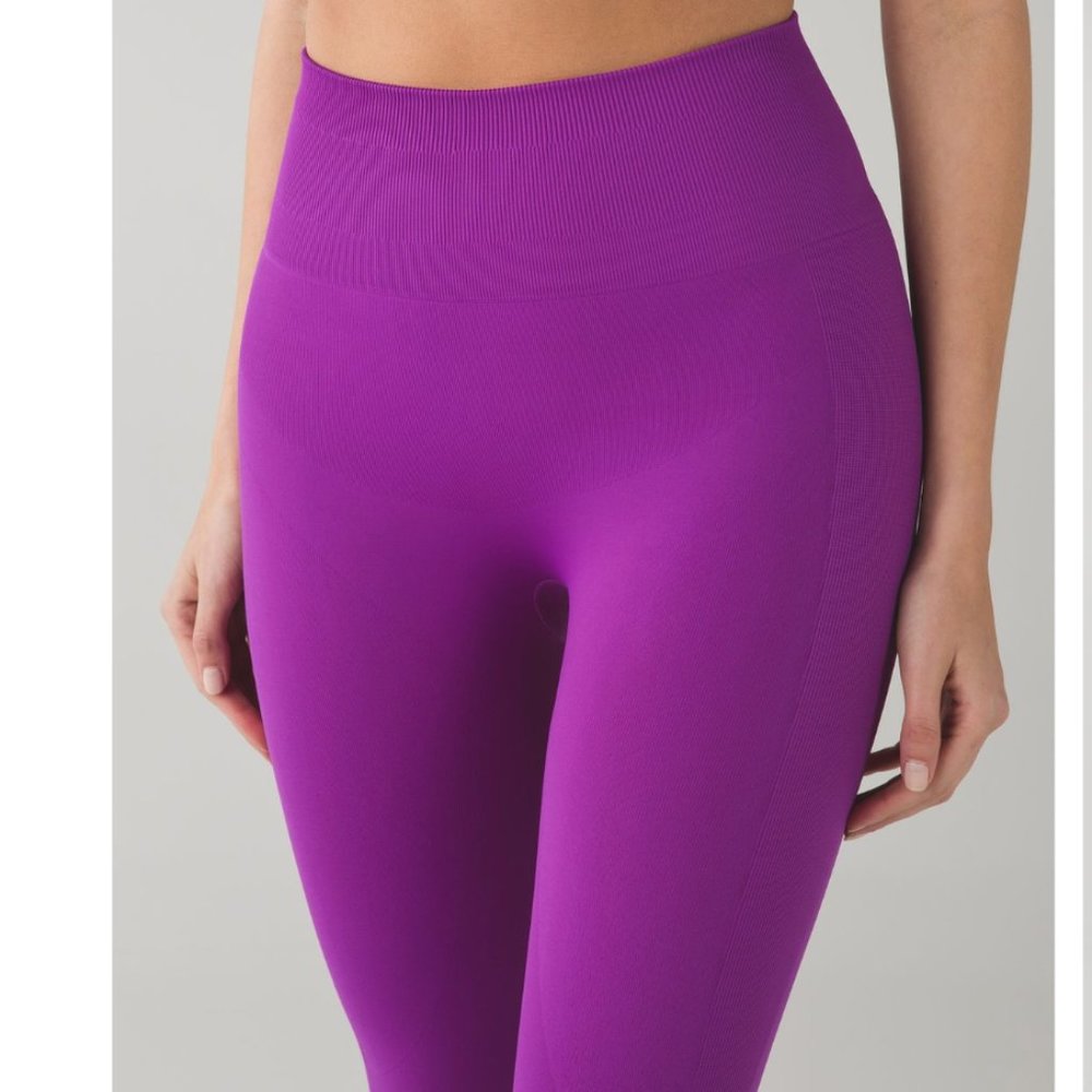 Lululemon Zone In Tight in Tender Violet - Picture 3 of 9